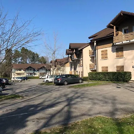 242 Route De Vovray Apartmán
